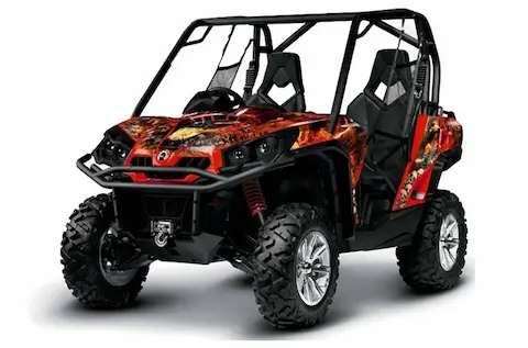 Can-Am Commander with the Firestorm Red graphic kit